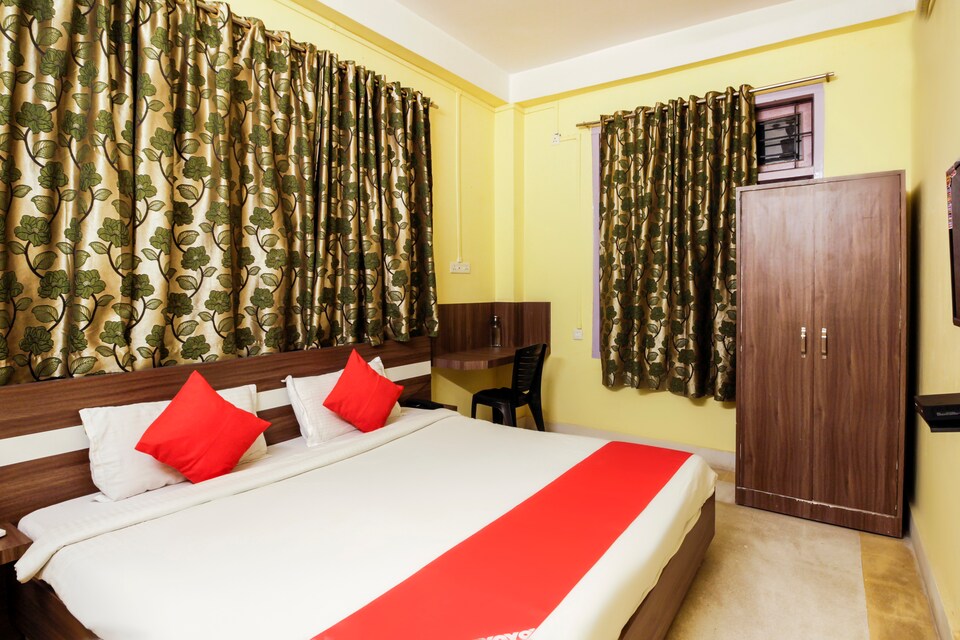 Live as GHY634, Six Mile Guwahati, Guwahati