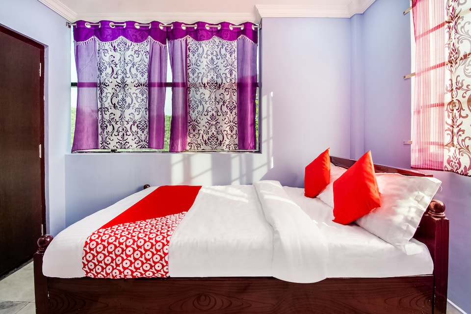 OYO 69478 Pudota Grand, Sattenapalli, Guntur