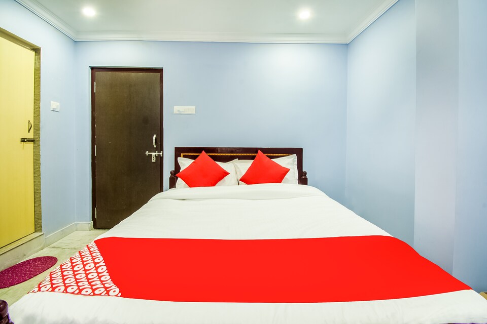OYO 69478 Pudota Grand, Sattenapalli, Guntur