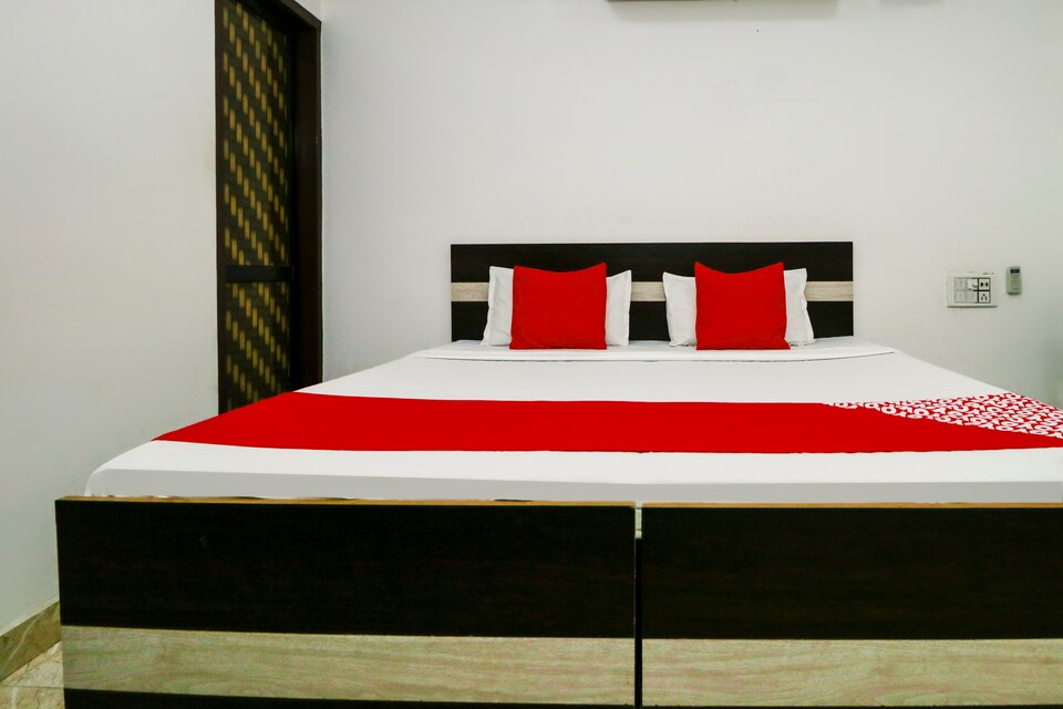 OYO 69482 Canadian Guest House, GT Road Ludhiana, Ludhiana