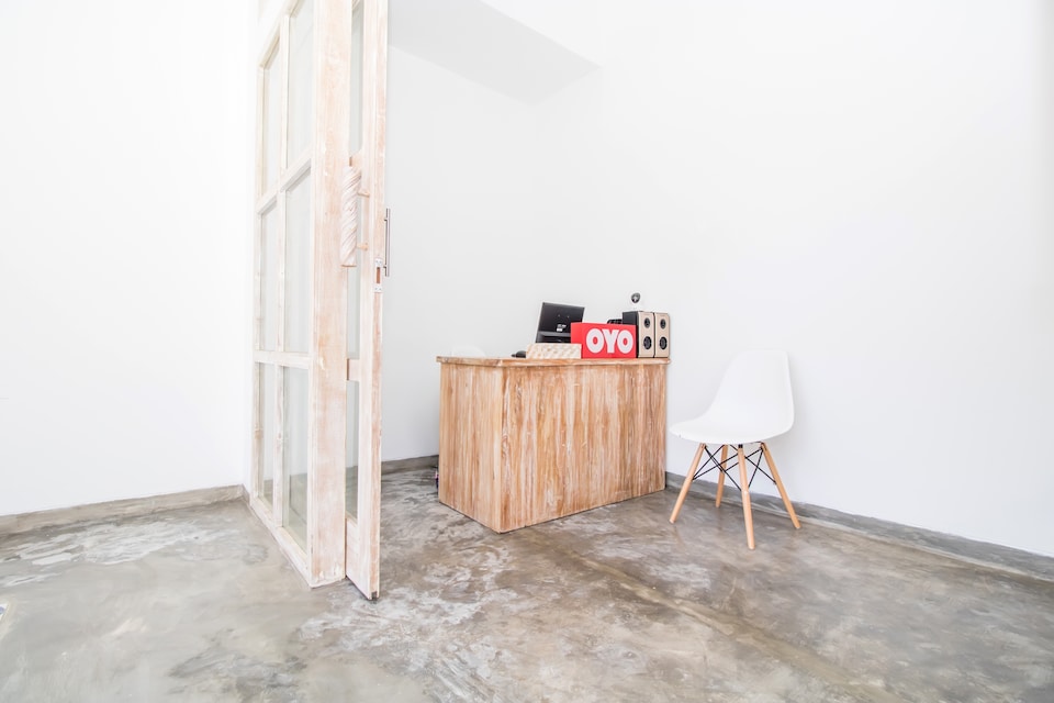 OYO 2896 Uma Menuh Guest House Near Pantai Keramas, Gianyar, Bali