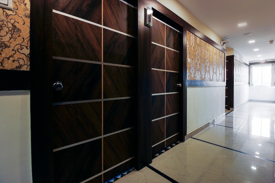 OYO 69510 Hotel 3M, Nampally, Hyderabad