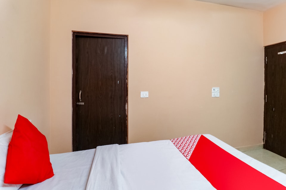 Hotel O Bansal Inn, AIIMS Delhi, Delhi