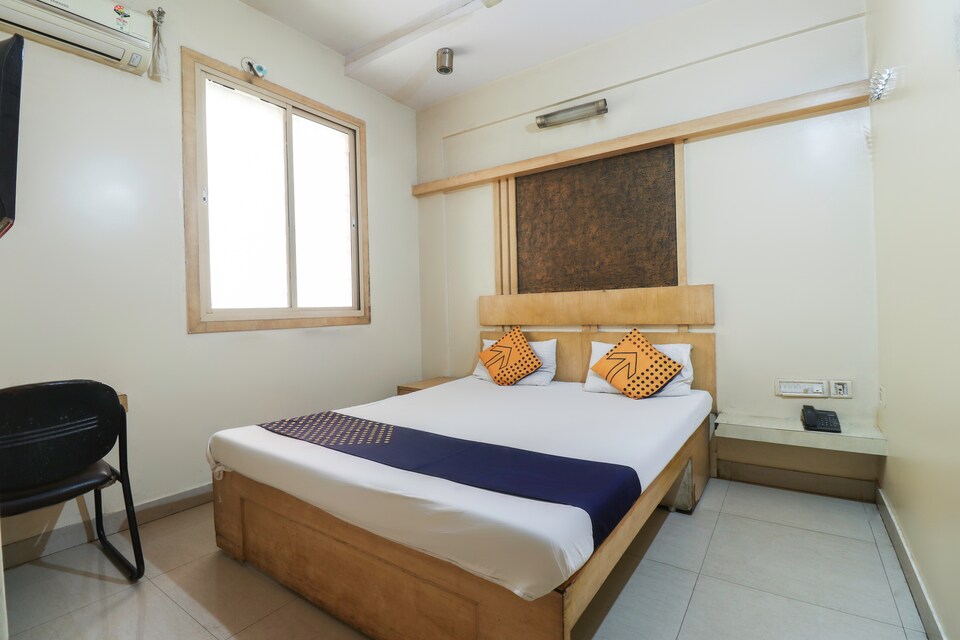 SPOT ON 69550 Malnad Residency, Majestic Bangalore, Bangalore