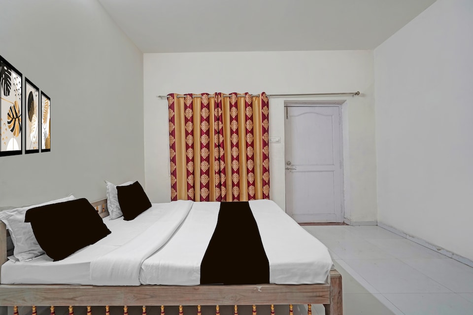 Hotel O Statue Of Unity Rajpipla Formerly Narayani Heritage Resort, Rajpipla, Vadodara