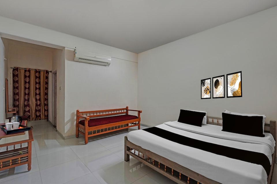 Hotel O Statue Of Unity Rajpipla Formerly Narayani Heritage Resort, Rajpipla, Vadodara