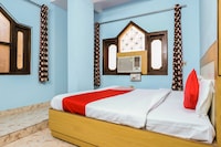 Hotel O Raj Hans Dx