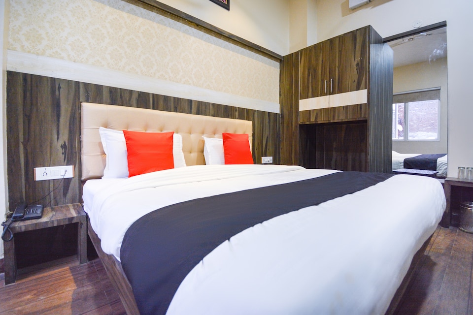 Hotel O Moments Inn, Golden Temple Road Amritsar, Amritsar