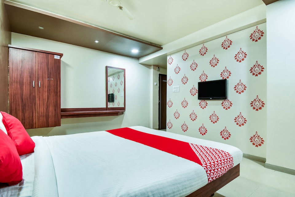 OYO 69636 Hotel Viram Residence, Jalgaon, Jalgaon