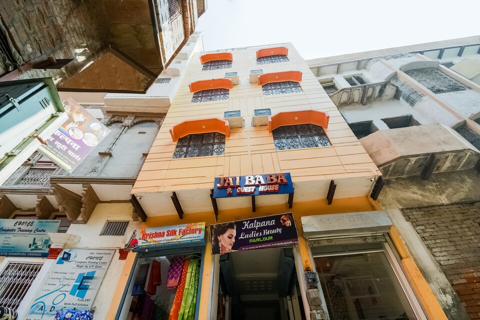 OYO 69639 Jai Baba Paying Guest House, Godowlia, Varanasi