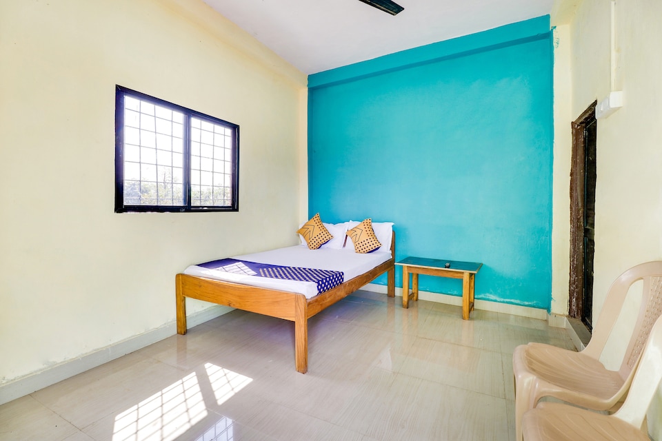 SPOT ON 69661 Raj hotel, Saoner, Nagpur