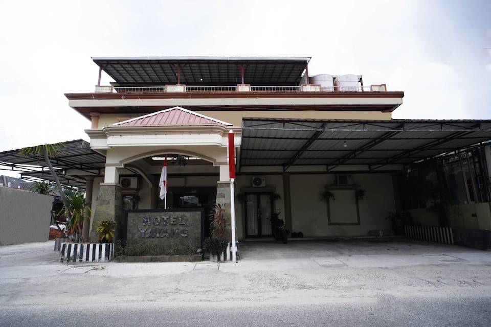 OYO 2904 Hotel Yayang Syariah, Sepinggan, Balikpapan