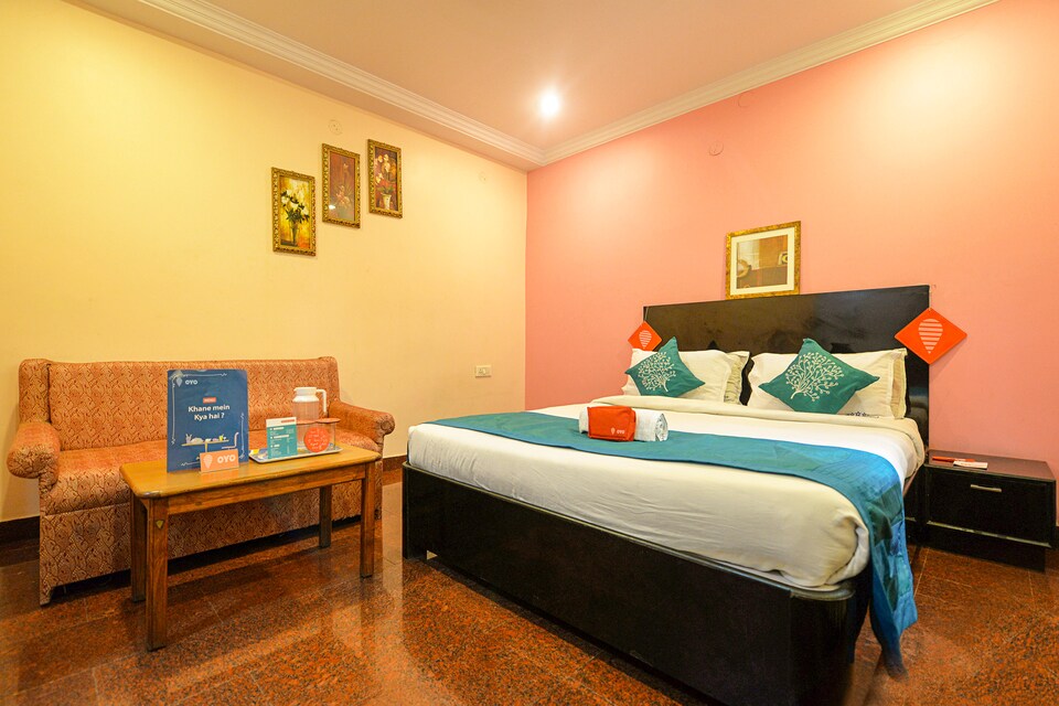 OYO Rooms 064 Near Nampally Railway Station, Abids-Nampally, Hyderabad