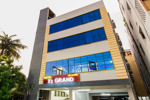 Hotel O Y2 Grand