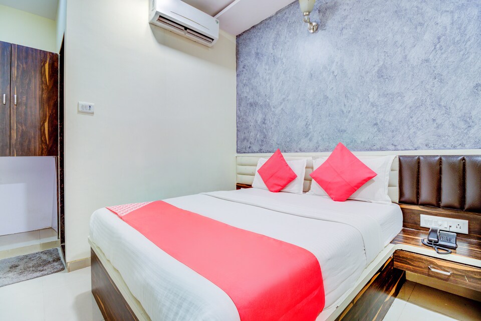 OYO 69723 Golden Tulipz Boutique Hotel, Mumbai Chembur-Kurla-Ghatkopar, Mumbai