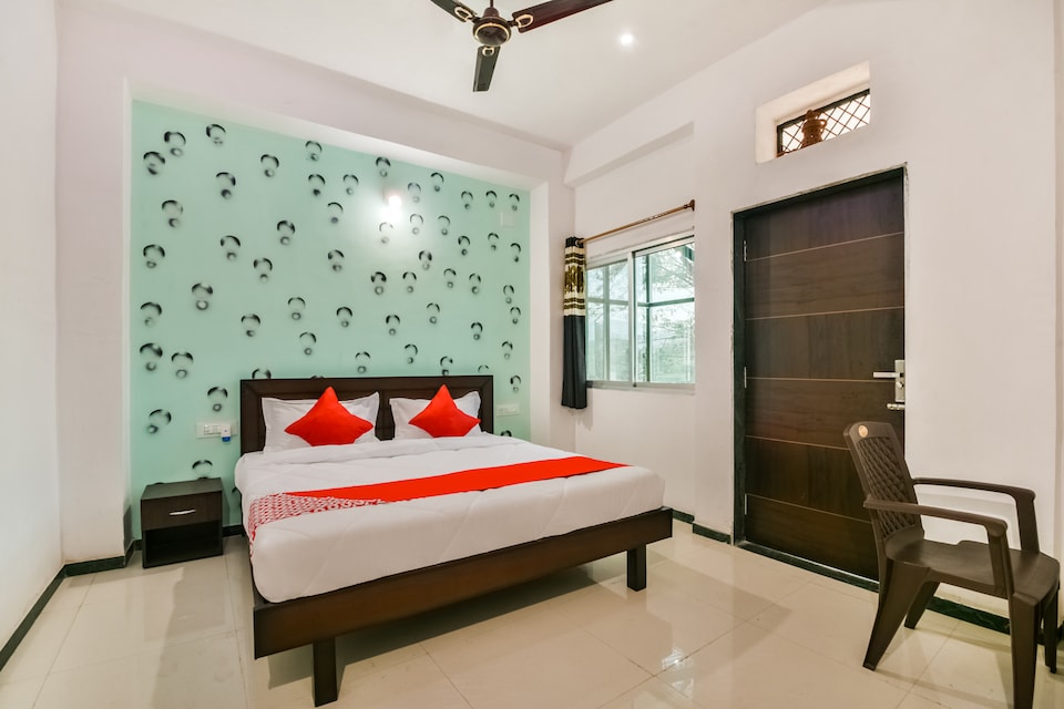 OYO 69727 Hotel Happy Holiday, Kumbhalgarh, Kumbhalgarh