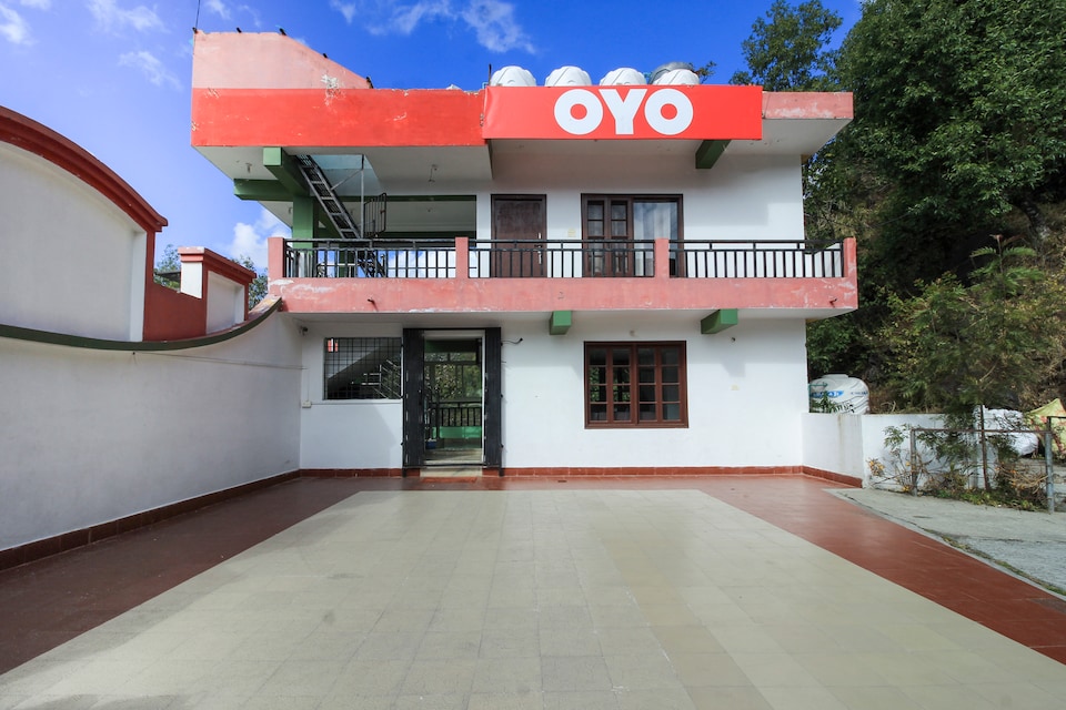 OYO 69737 Hotel Sunrise, Mall Road Nainital, Nainital