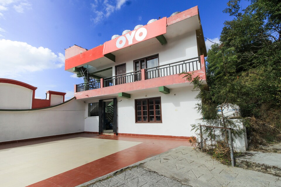 OYO 69737 Hotel Sunrise, Mall Road Nainital, Nainital