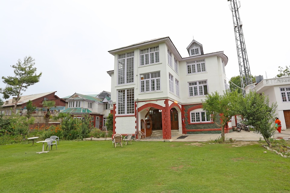 OYO Hotel Ashai, Rajbagh Srinagar, Srinagar
