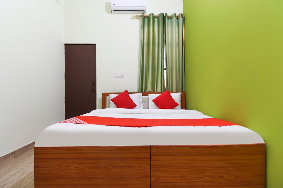 OYO Hotel Limewood, Meerut, Meerut