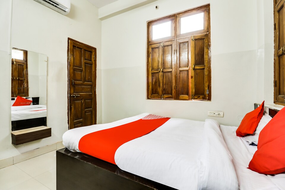 OYO 69789 Hotel Sanskar Residency, Shivpuri city, Shivpuri