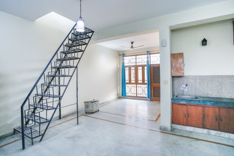 OYO N G Palace, Noida Stadium, Noida