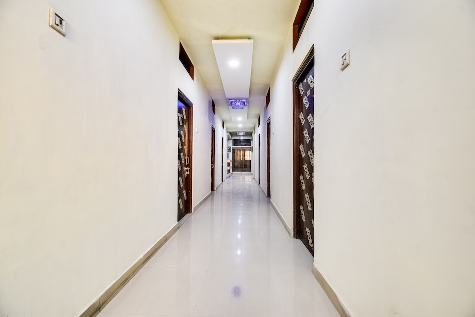 Hotel O Hotel Aryan, Khamgaon, Buldhana