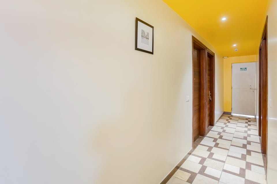 Hotel O Marigold, Anand Vihar Delhi, Delhi