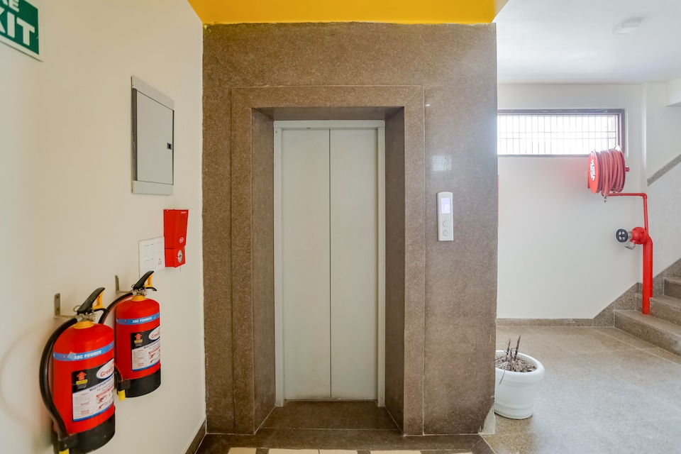 Hotel O Marigold, Anand Vihar Delhi, Delhi