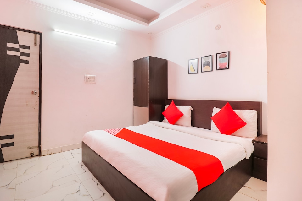 OYO 69837 Hotel Palam Inn , Dwarka Delhi, Delhi