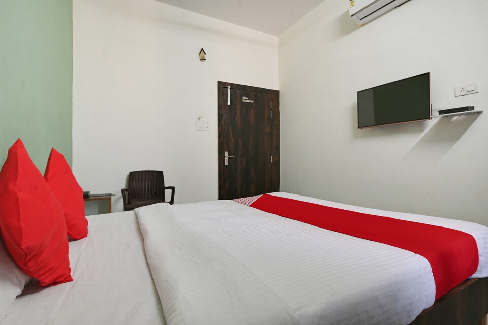 OYO 69843 Hotel Nikunj Palace, Bundi, Bundi