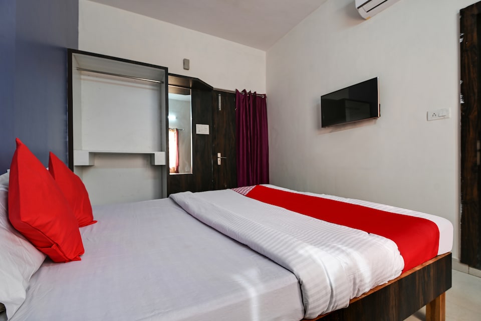 OYO 69843 Hotel Nikunj Palace, Bundi, Bundi