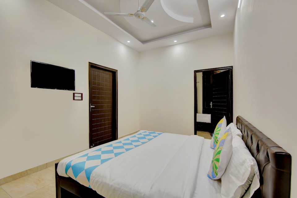 OYO Home 69856 Decent Studio Sahastrdhara Road, Sahastradhara Road, Dehradun