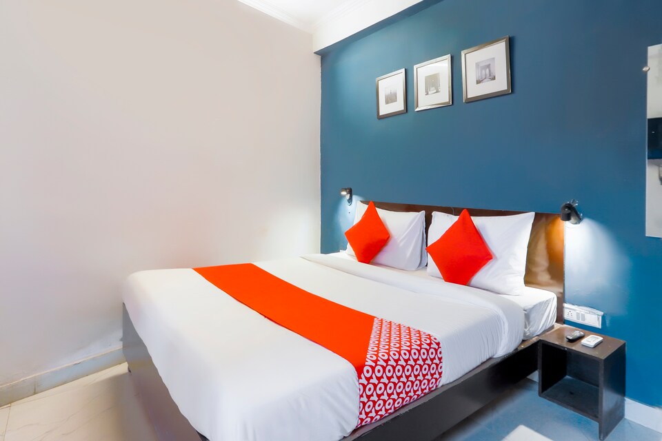 OYO 69859 Hotel Royal Key, Noida City, Noida