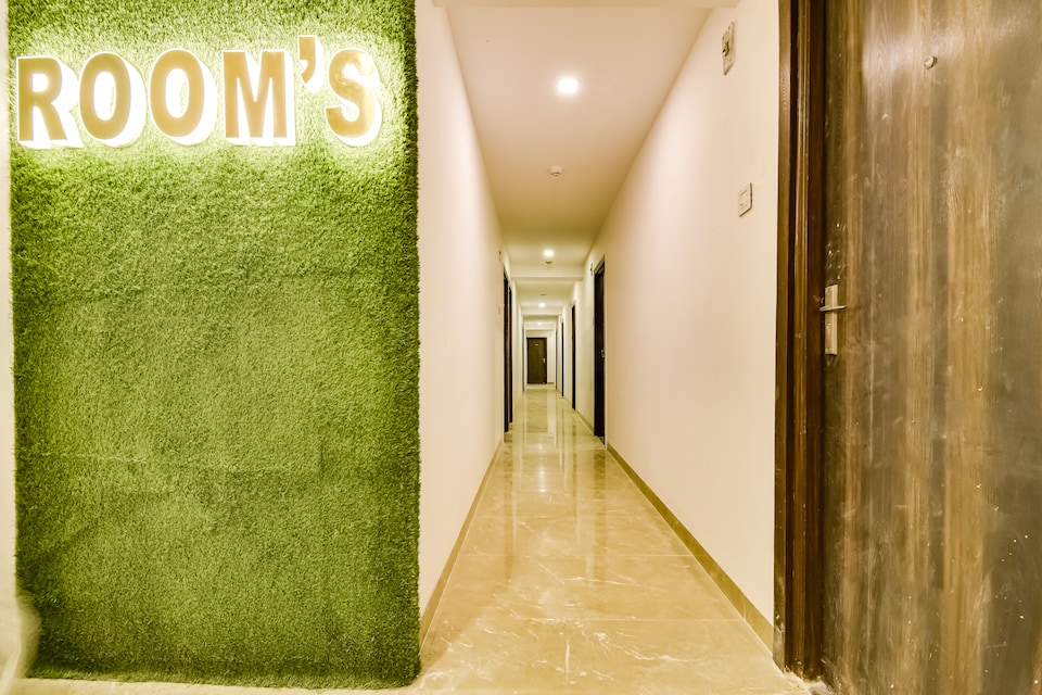 Hotel O D-Saffron hotel & restaurant , Manish Nagar Besa, Nagpur