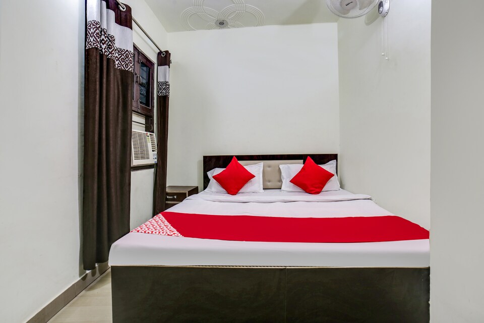 OYO 69893 Hotel Baluja, GT Road Panipat, Panipat