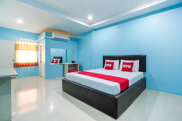 OYO 622 Sixsense Hotel