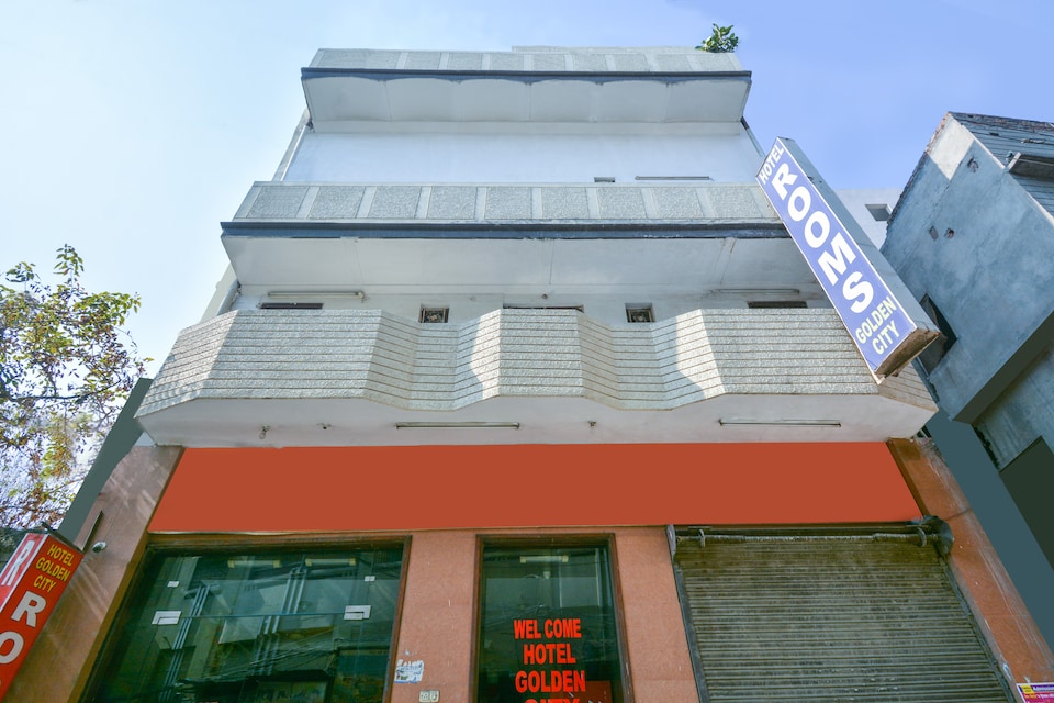 OYO 69923 Hotel Golden City, Golden Temple Road Amritsar, Amritsar