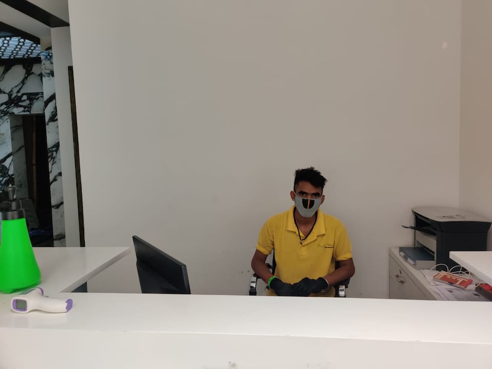 Capital O 69924 Hotel Shiv Chhaya, Vijay Nagar Indore, Indore