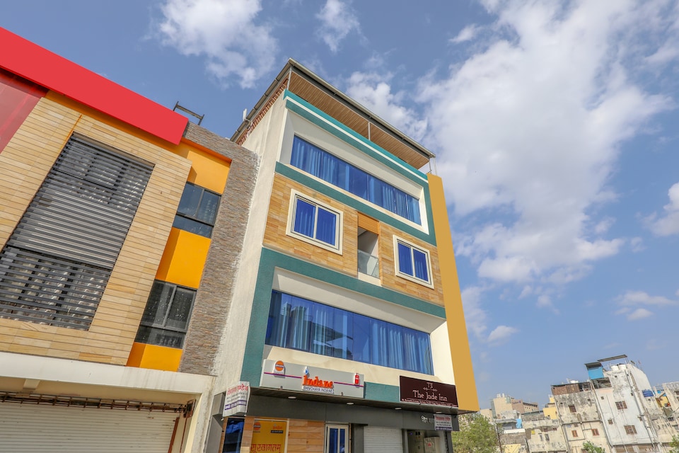 Capital O 69924 Hotel Shiv Chhaya, Vijay Nagar Indore, Indore