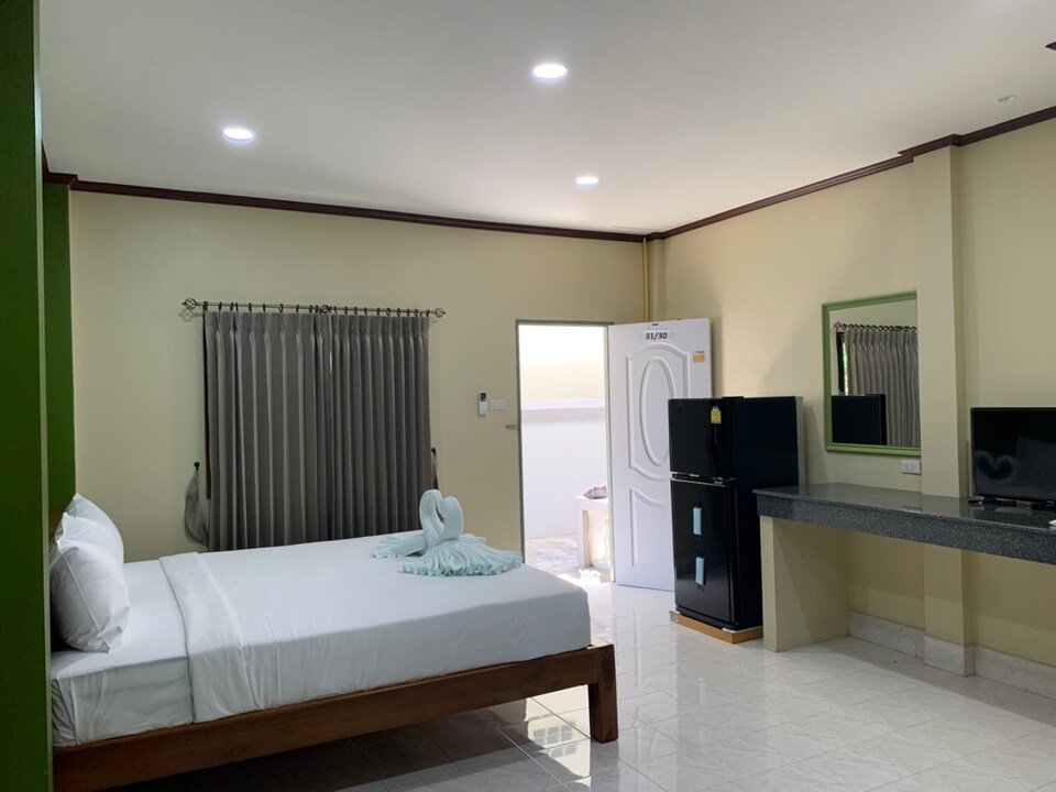 OYO 625 Airport Smile Place, Phuket Airport P2, Phuket