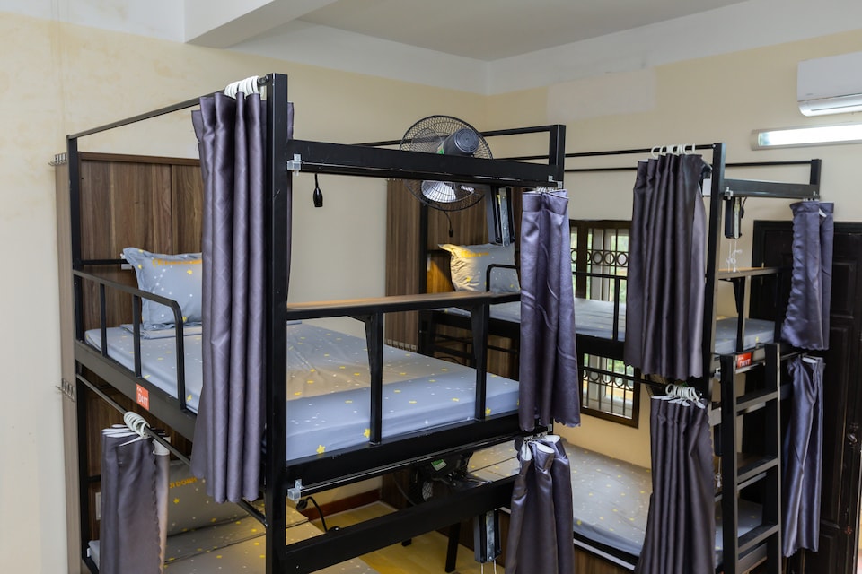 SPOT ON 928 Hanoi Dorm 2, Cau Giay, Hanoi