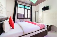 Hotel O Kanha Dham 