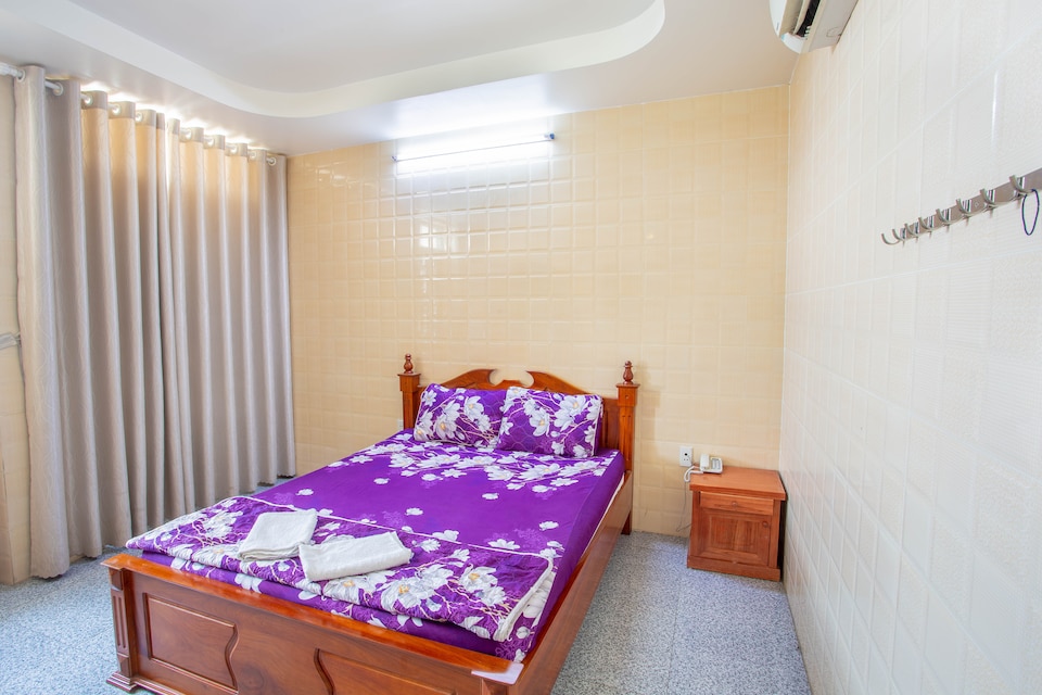 Phuong Nam Hotel, District 6 Ho Chi Minh, Ho-Chi-Minh