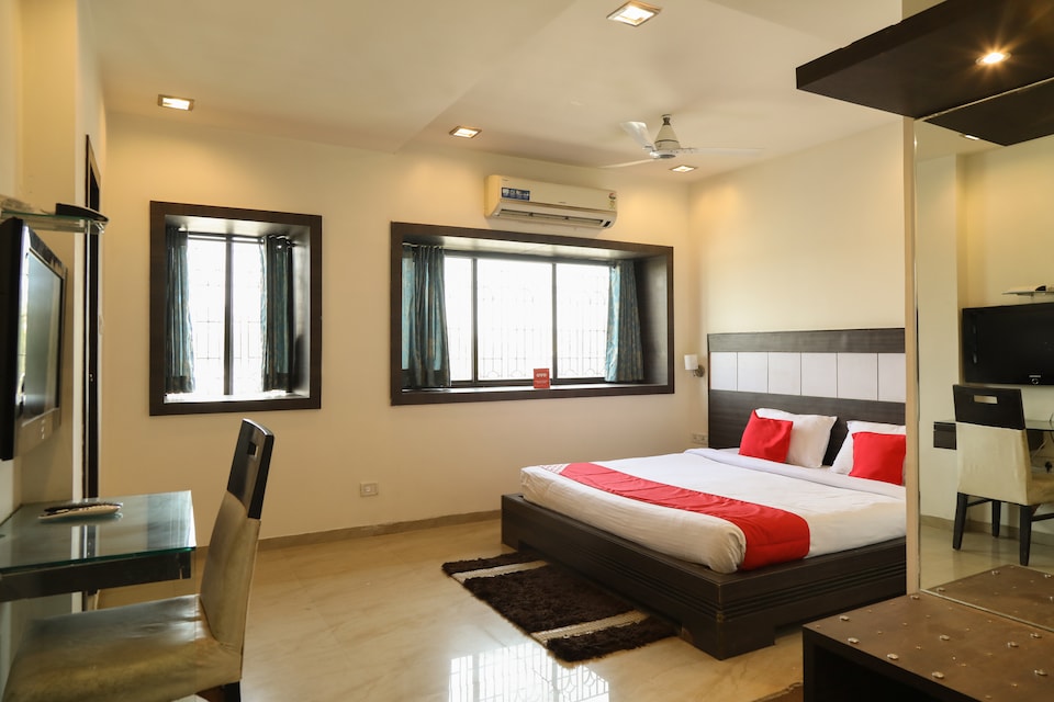 OYO Seven Suites Apartment, Dharampeth Nagpur, Nagpur