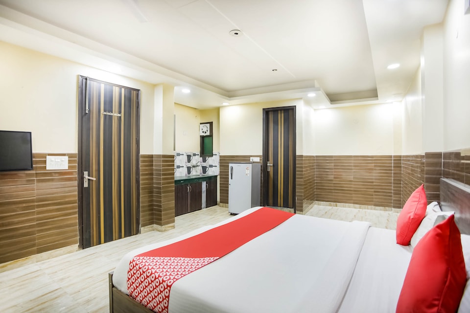 OYO Trish Inn Near Dlf Avenue Saket, Saket Delhi, Delhi