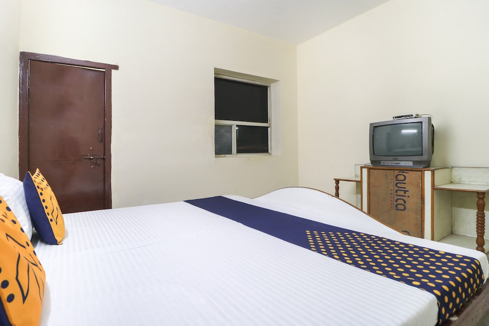 SPOT ON 69978 City Guest House, Jalandhar, Jalandhar
