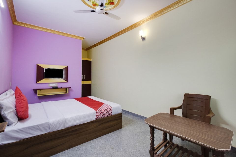 OYO 69986 Pnk Royals, Bidadi, Bangalore
