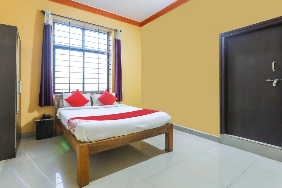 Collection O Hotel Green Tree, Hubli, Hubli-Dharwad
