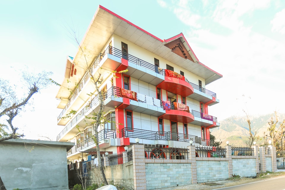 OYO 70014 Hotel The Aryan, Dharamshala, Dharamshala